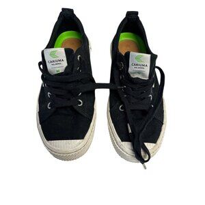 Cariuma Womens Canvas Sneakers Black & White Lace-Up Size 6.5